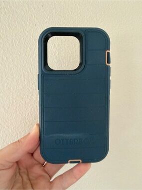 OtterBox Defender Pro Drop+ - iPhone 15Pro